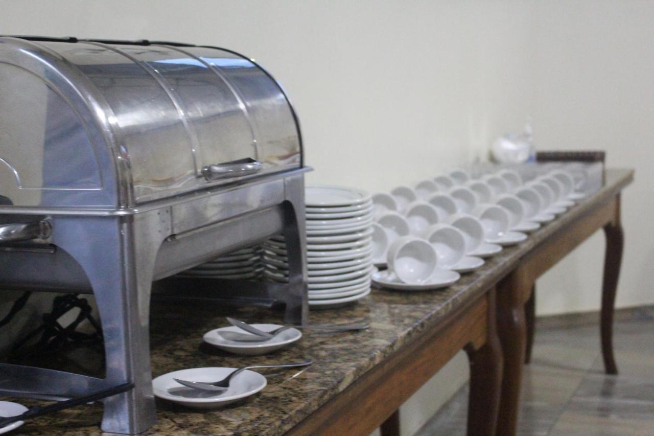 Oscar Econômico Hotel